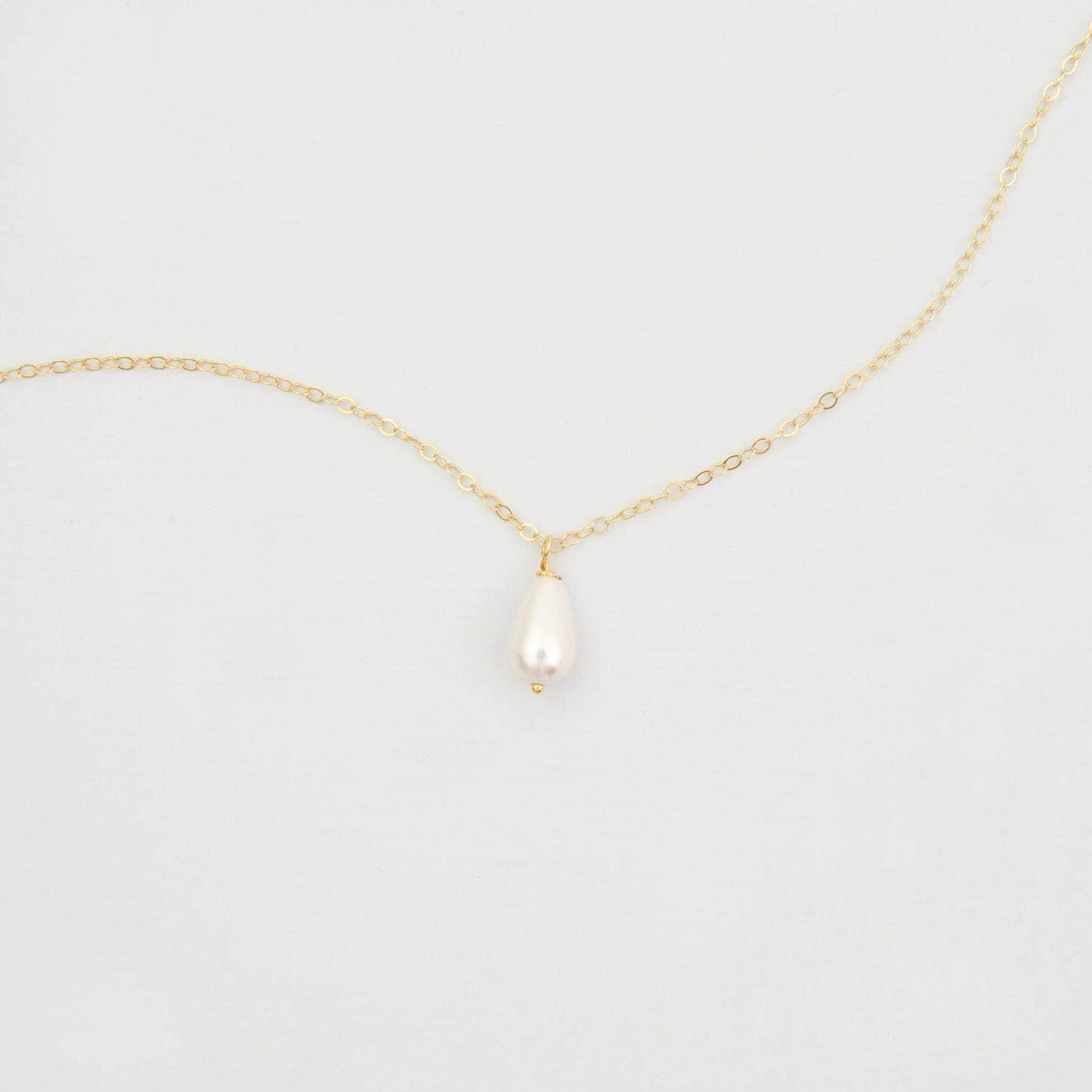 Pearl drop wedding necklace- 'Hermione'